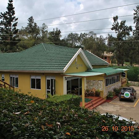 Little Woods Inn Mbarara Luaran gambar